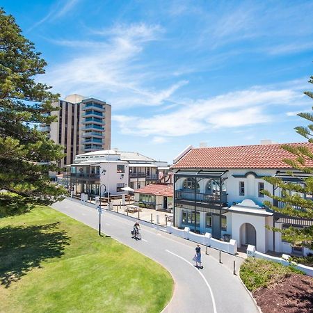 Seawall Apartments Adelaide Esterno foto